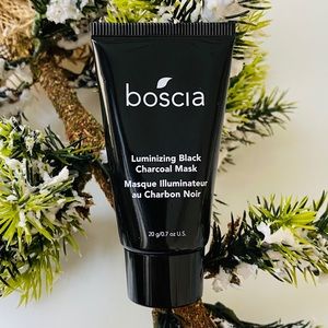 Boscia Luminizing Black Charcoal Mask